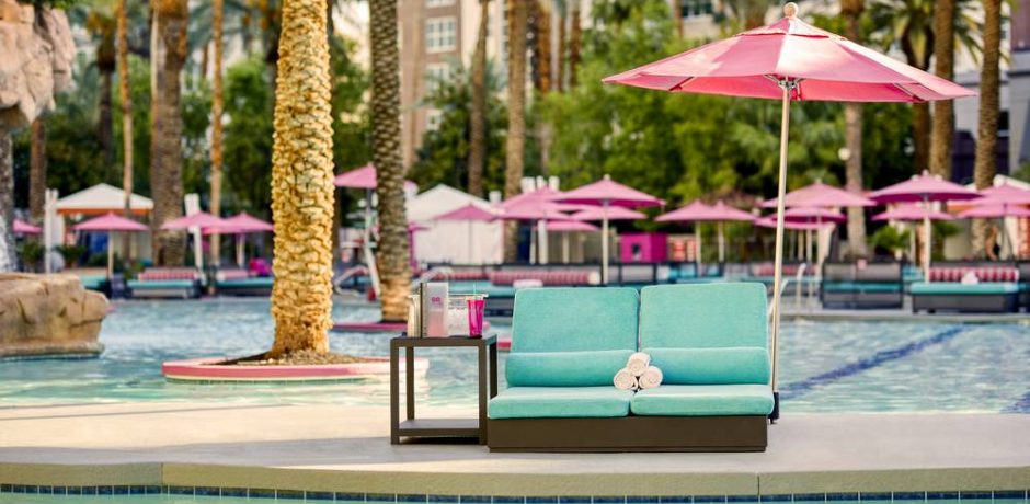flamingo pool daybed